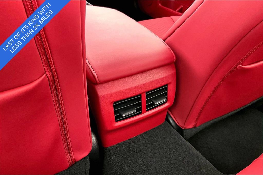 Used 2025 Lexus IS 500 RWD image 31