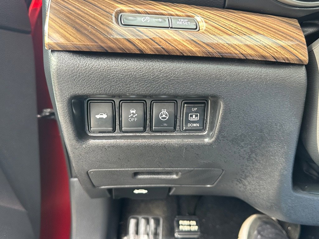 Used 2018 Nissan Maxima Platinum w/ Interior Lighting Package image 40