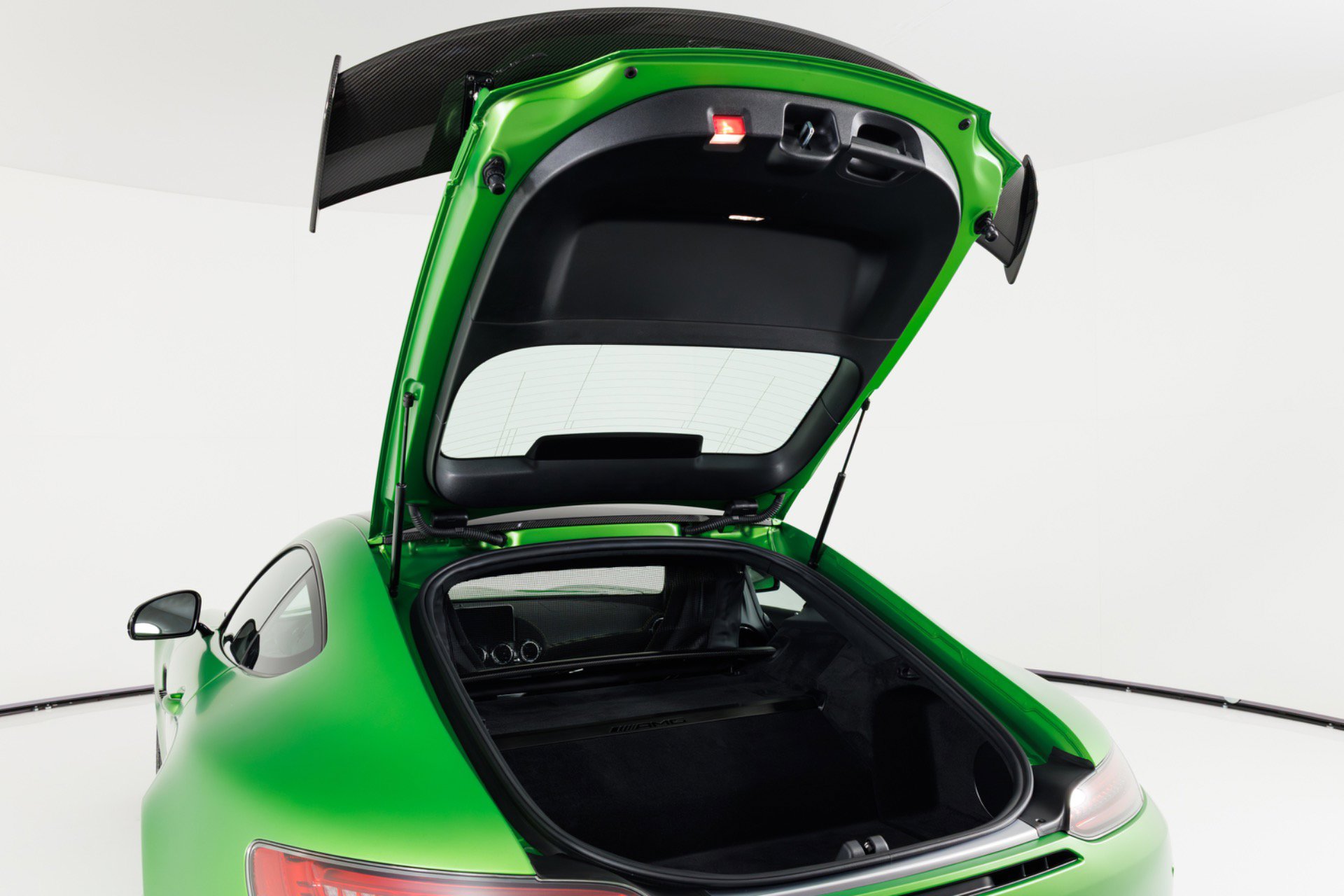 Used 2018 Mercedes-Benz AMG GT R image 46