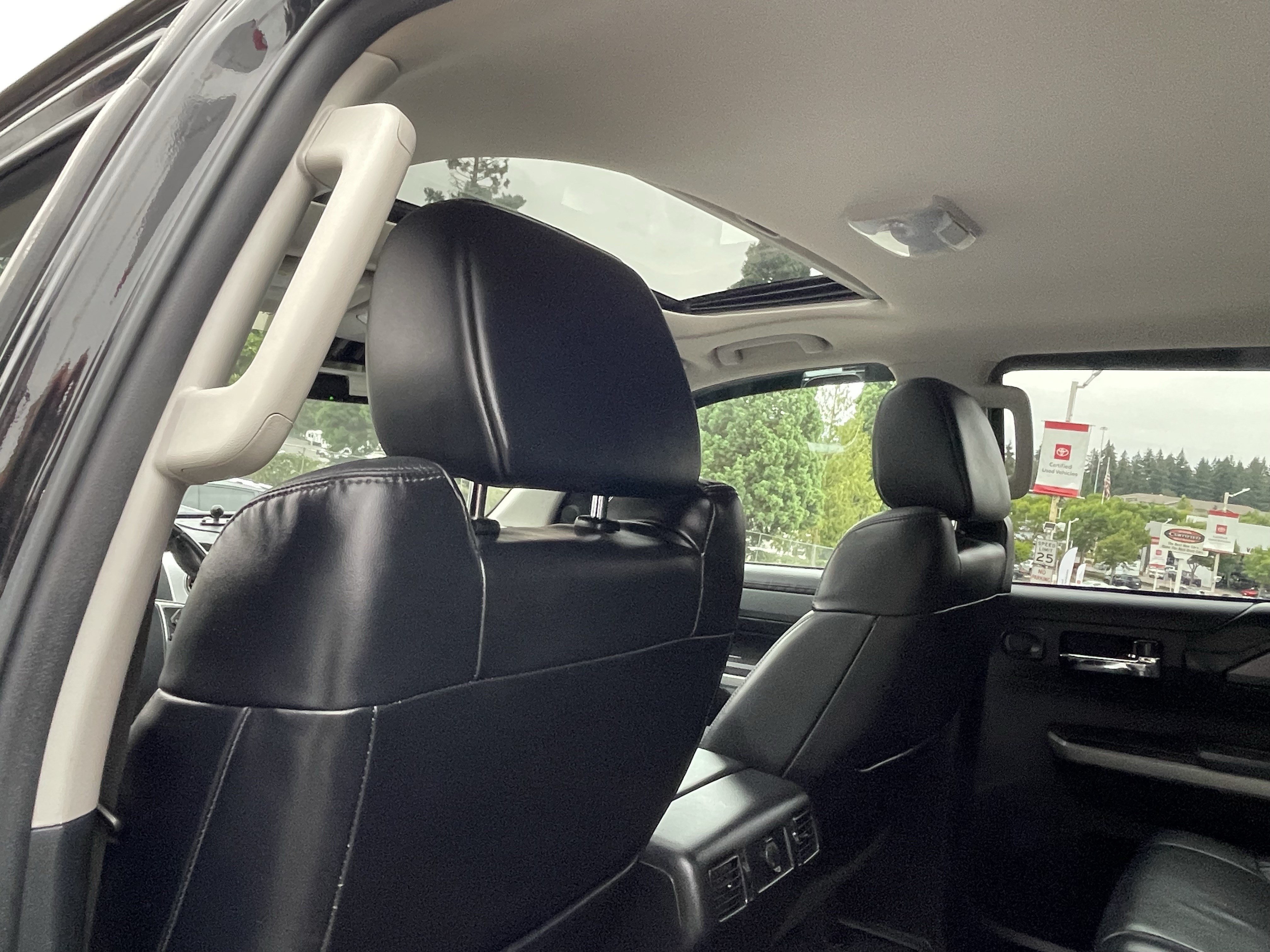 Certified 2019 Toyota Tundra Platinum AWD/4WD image 18