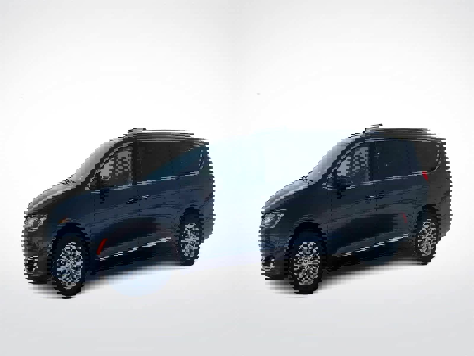 Used 2019 Chrysler Pacifica Touring-L image 5