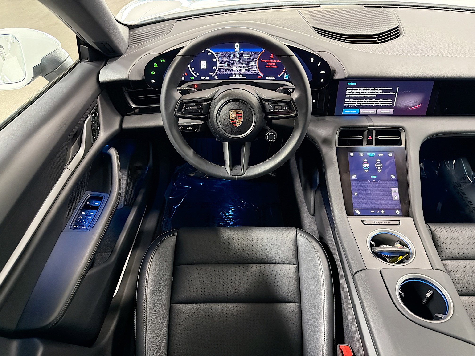 Certified 2025 Porsche Taycan image 17