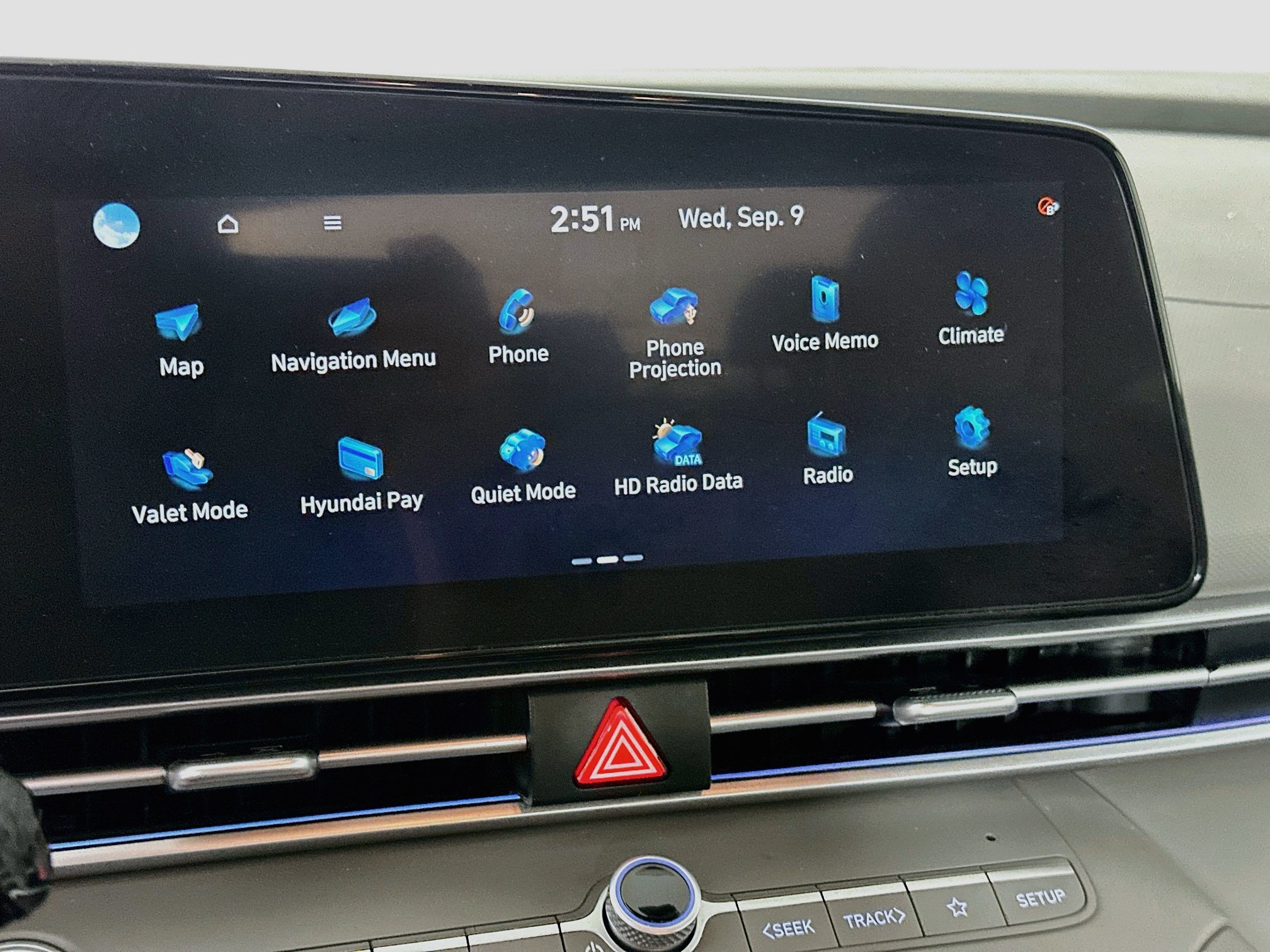 Used 2025 Hyundai Elantra SEL FWD image 21
