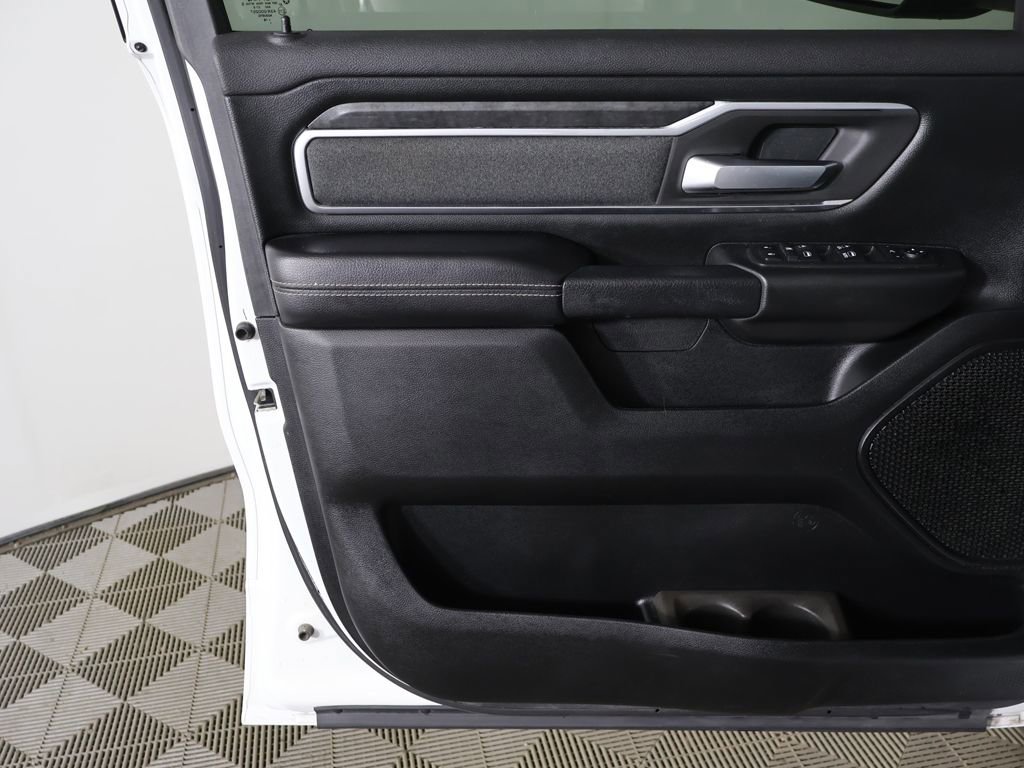 Used 2019 RAM 1500 Big Horn AWD/4WD image 16