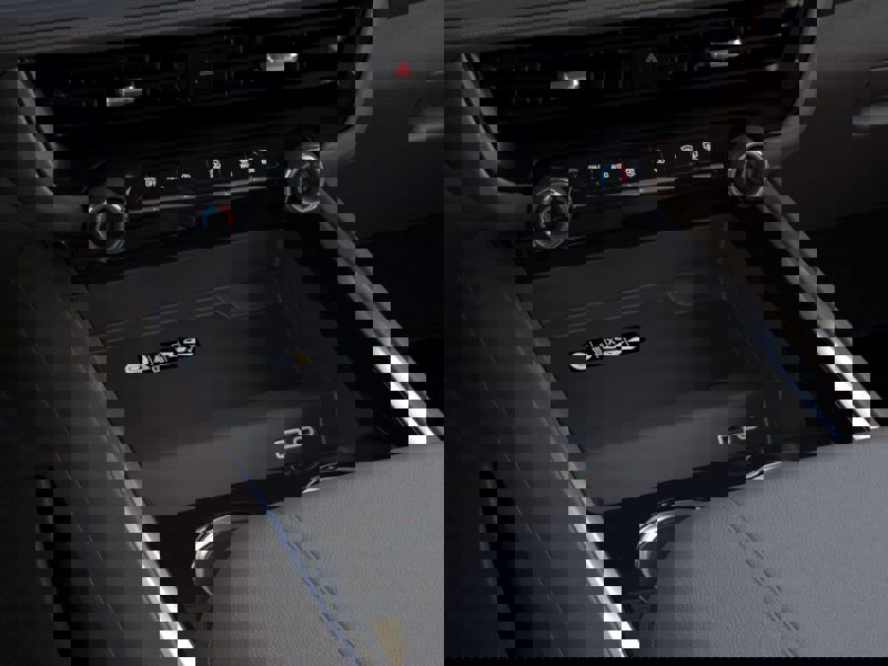 New 2026 Chevrolet Suburban Z71 image 23