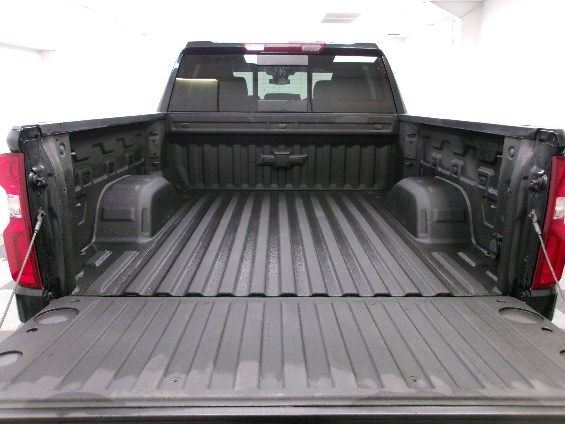 Used 2024 Chevrolet Silverado 1500 RST w/ True North Edition Plus AWD/4WD image 11