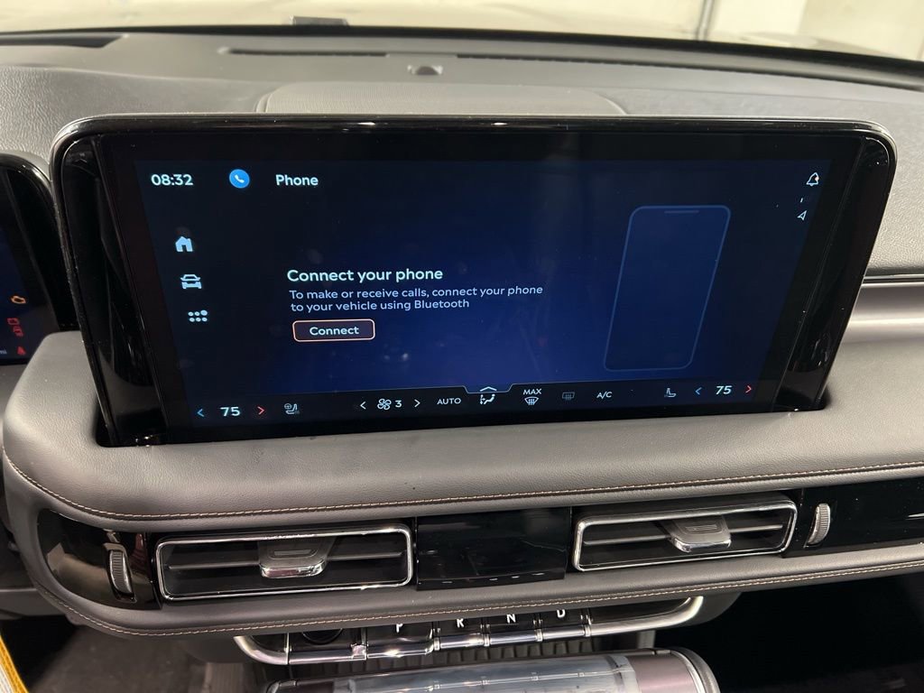 Used 2026 Lincoln Aviator AWD image 10