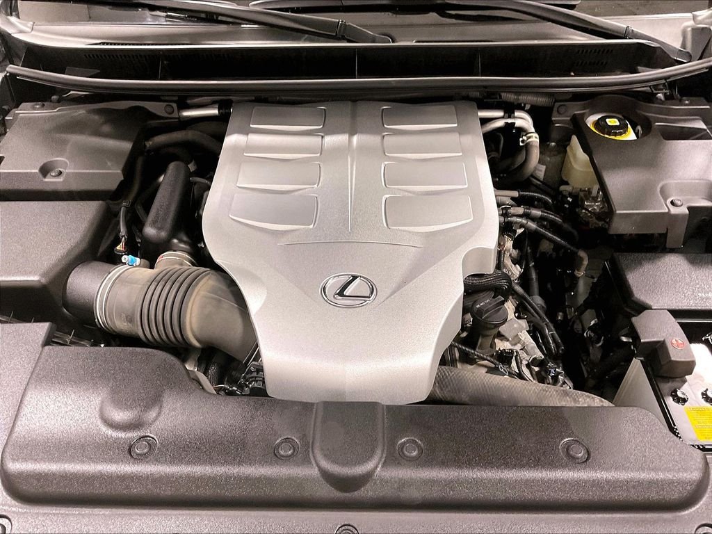 Used 2022 Lexus GX 460 Premium w/ Accessory Package AWD/4WD image 36