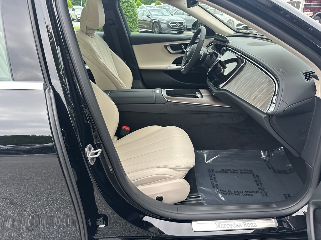 New 2026 Mercedes-Benz E 450 4MATIC Sedan image 14