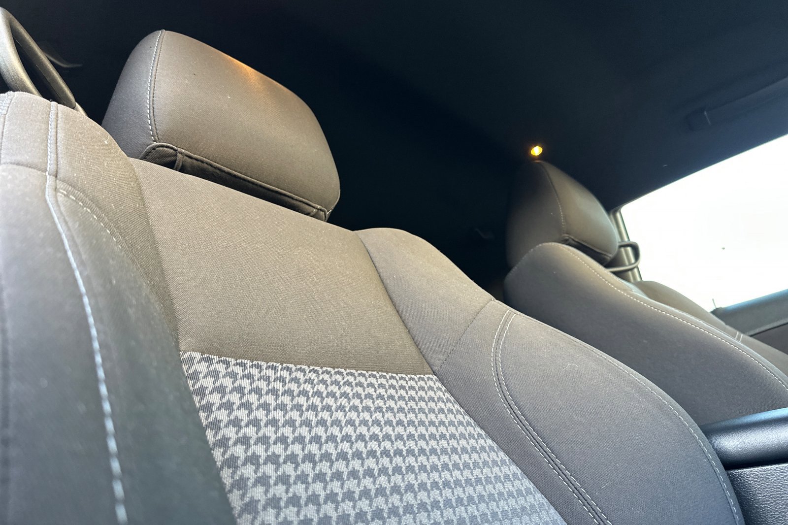 Used 2023 Dodge Challenger SXT w/ Blacktop Package image 19