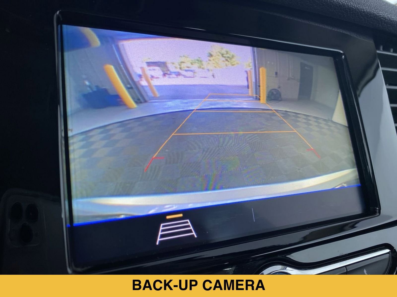 Certified 2022 Buick Encore Preferred w/ Safety Package AWD/4WD image 6