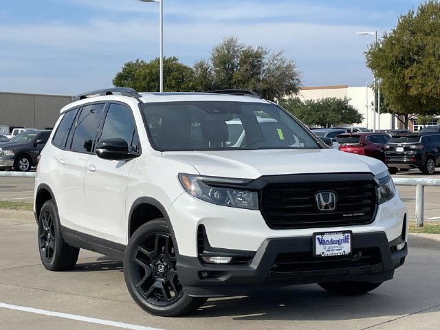 Certified 2024 Honda Passport Black Edition image 2