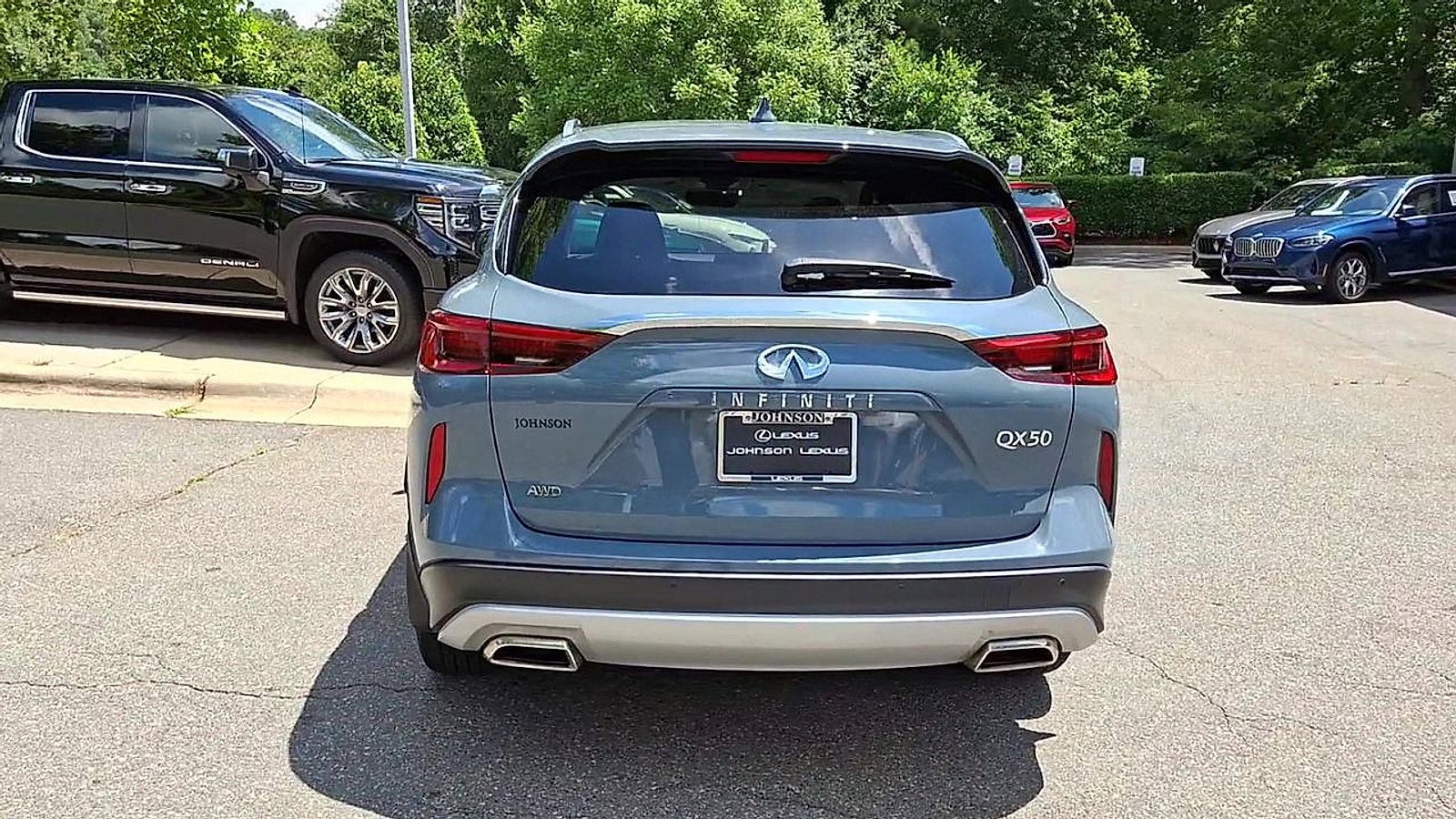 Used 2024 INFINITI QX50 Sensory image 7