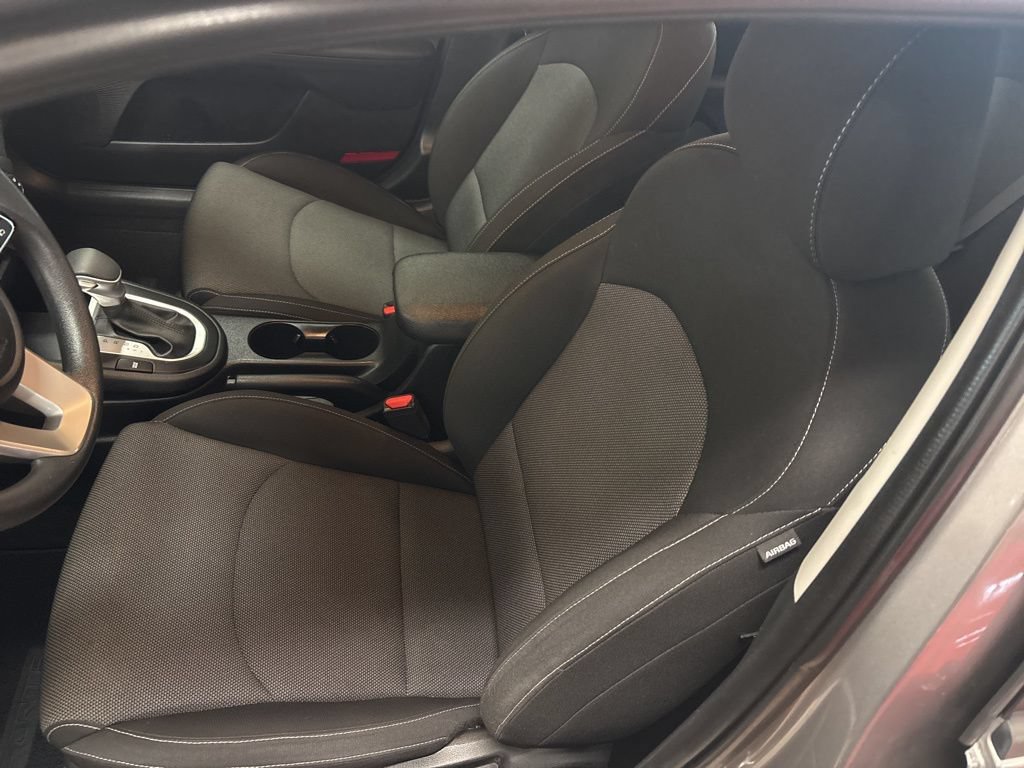 Used 2023 Kia Forte LXS w/ LXS Technology Package FWD image 18