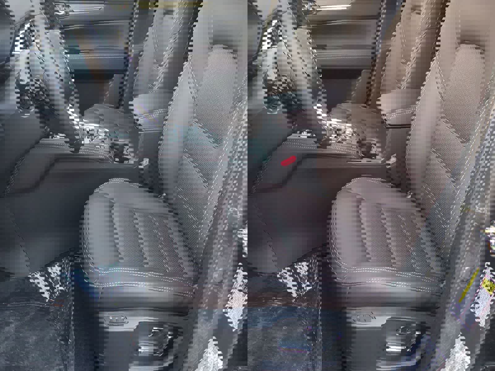 New 2025 MAZDA CX-5 Signature image 15