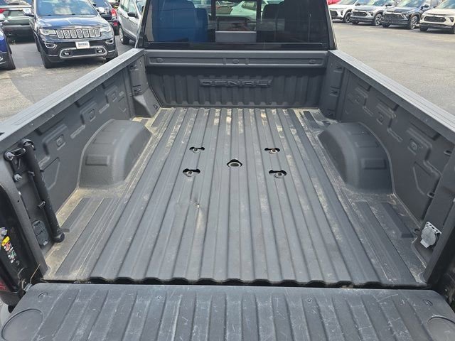 Used 2024 GMC Sierra 2500 Denali Ultimate AWD/4WD image 18