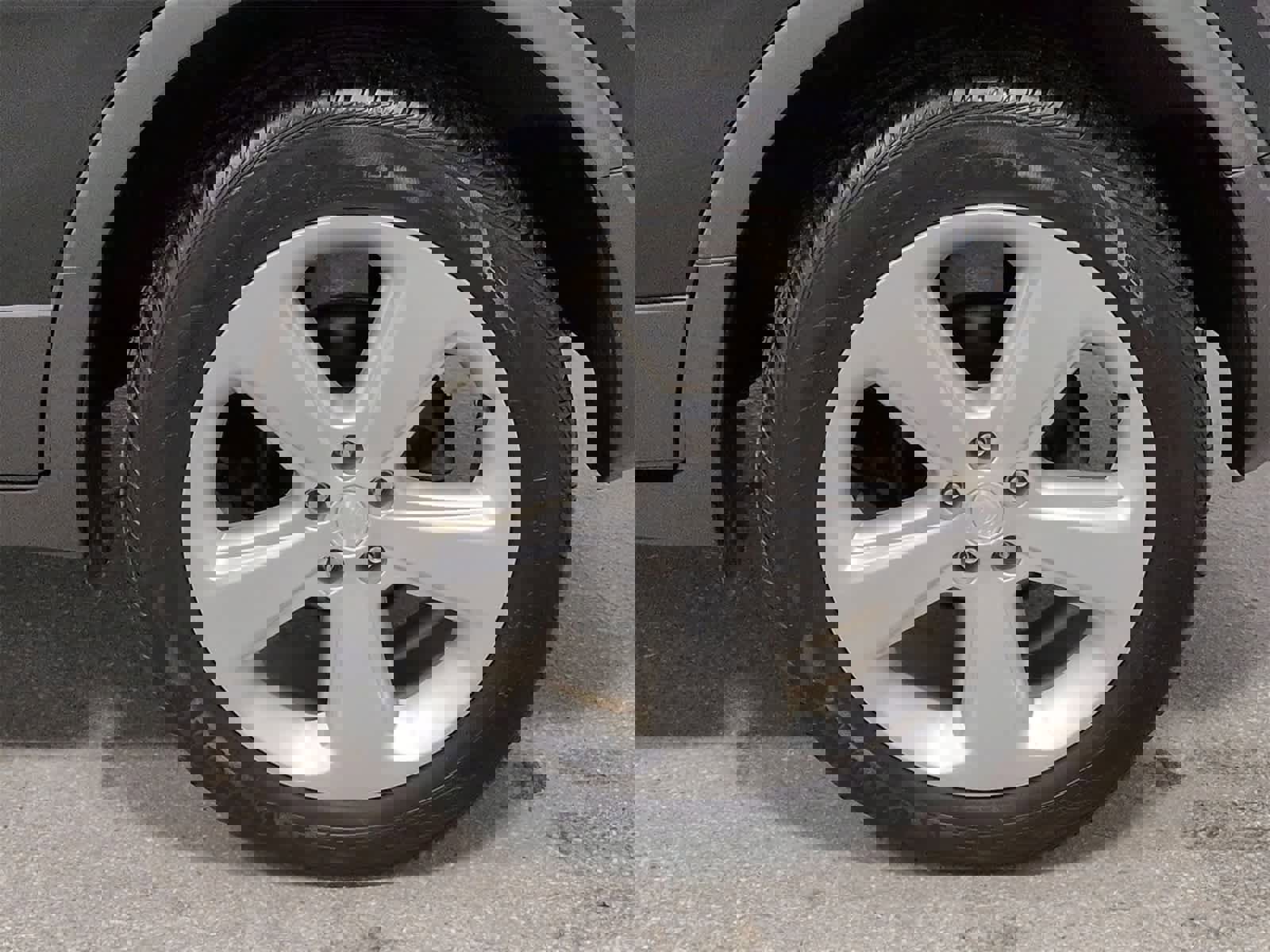 Used 2016 Buick Encore FWD image 14