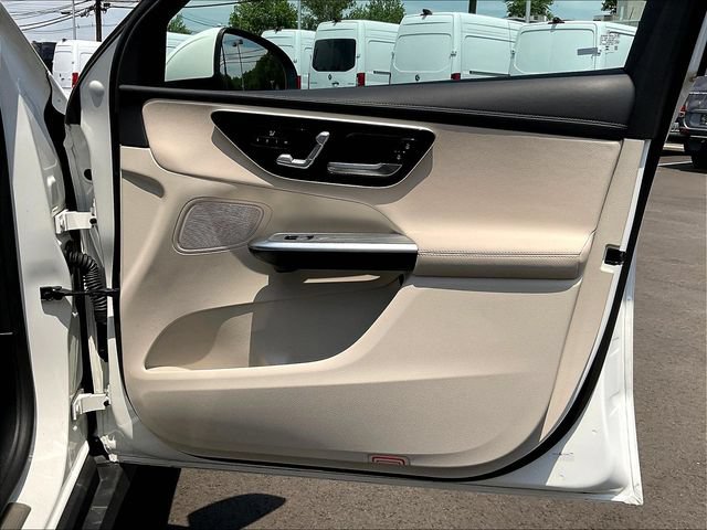 Certified 2023 Mercedes-Benz GLC 300 4MATIC image 30