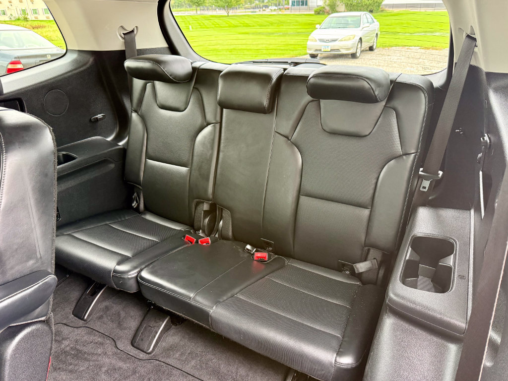 Used 2025 Kia Telluride S AWD/4WD image 13