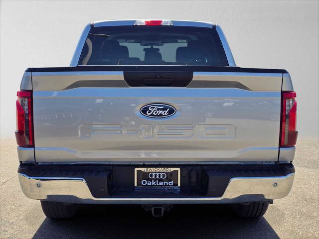 Used 2025 Ford F150 XLT w/ Equipment Group 301A Standard RWD image 4