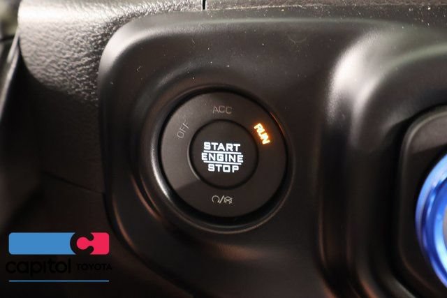 Used 2023 Jeep Gladiator Sport AWD/4WD image 18