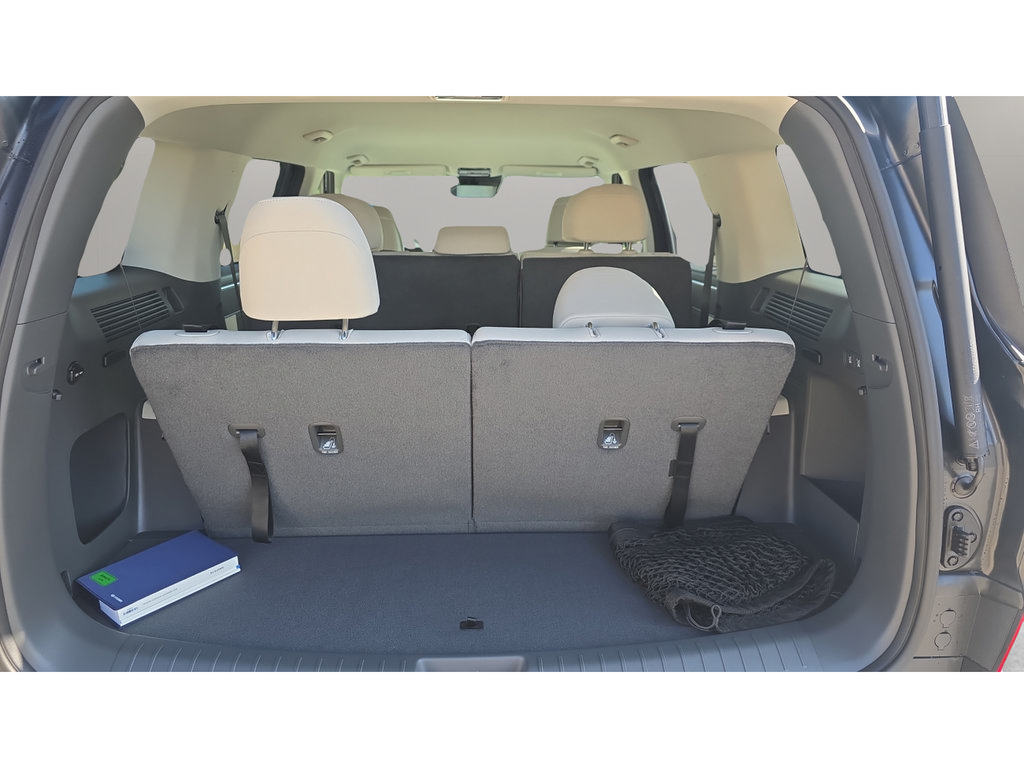 New 2027 Hyundai Santa Fe SE FWD image 9