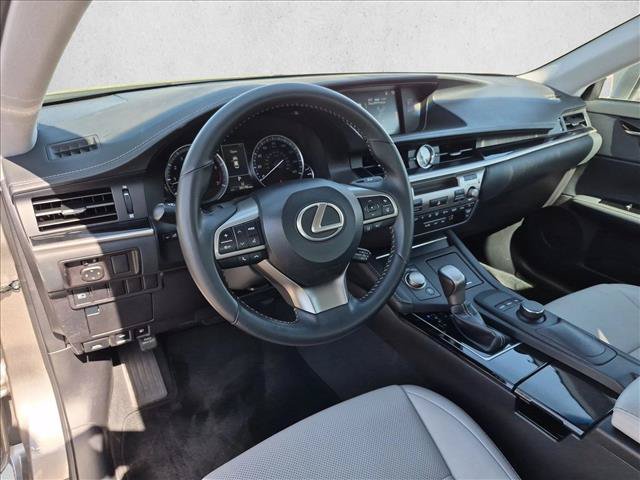 Used 2018 Lexus ES 350 FWD image 13