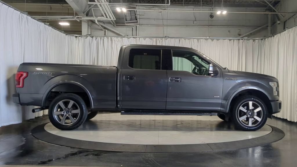 Used 2015 Ford F150 Lariat w/ Equipment Group 502A Luxury AWD/4WD image 11