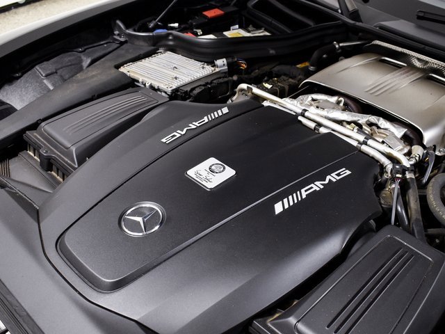Used 2019 Mercedes-Benz AMG GT image 34