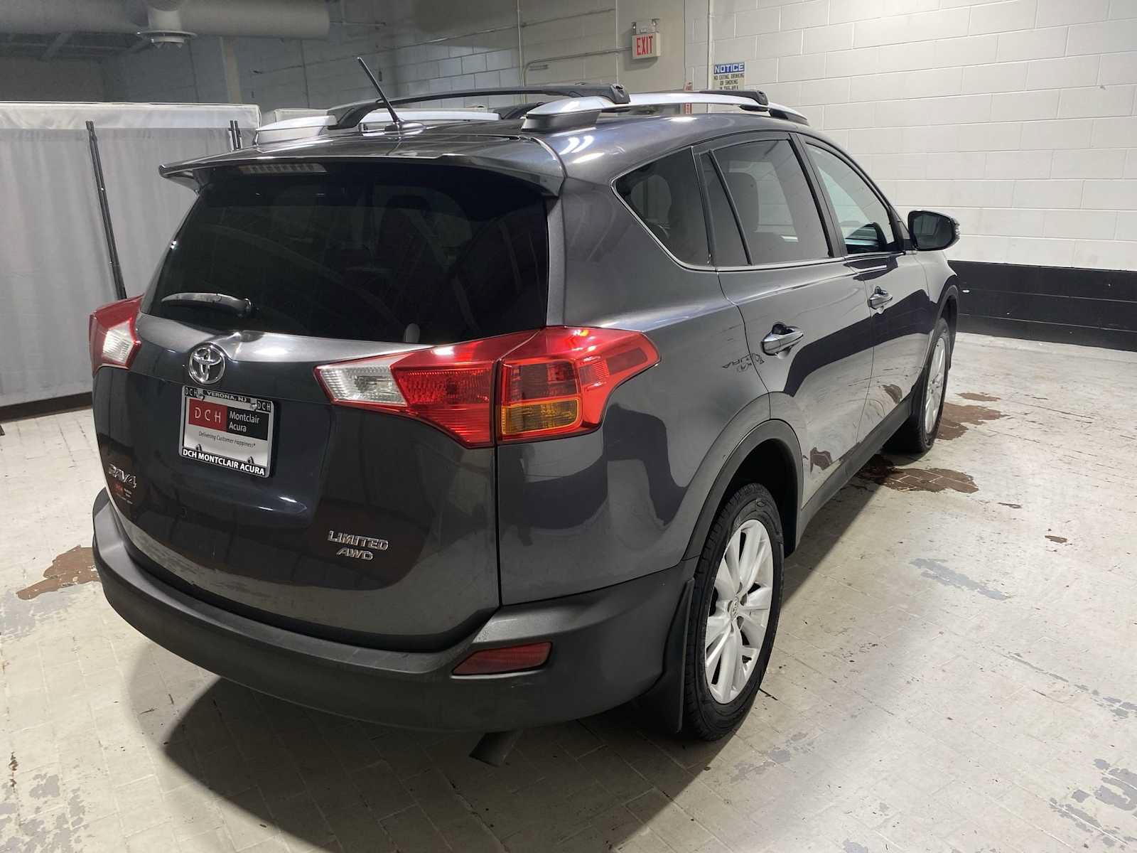 Used 2013 Toyota RAV4 Limited AWD/4WD image 26