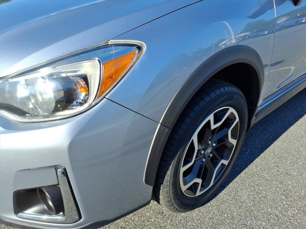Used 2016 Subaru Crosstrek 2.0i Limited AWD/4WD image 8