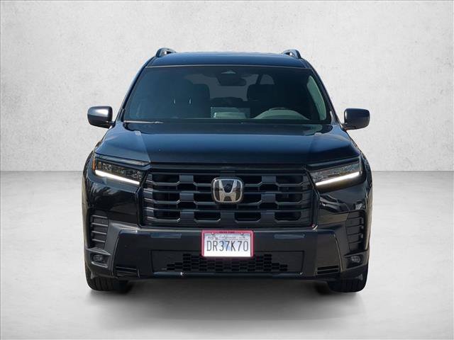 Used 2026 Honda Pilot Sport image 2