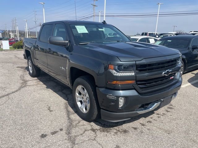 Used 2018 Chevrolet Silverado 1500 LT w/ Texas Edition image 3