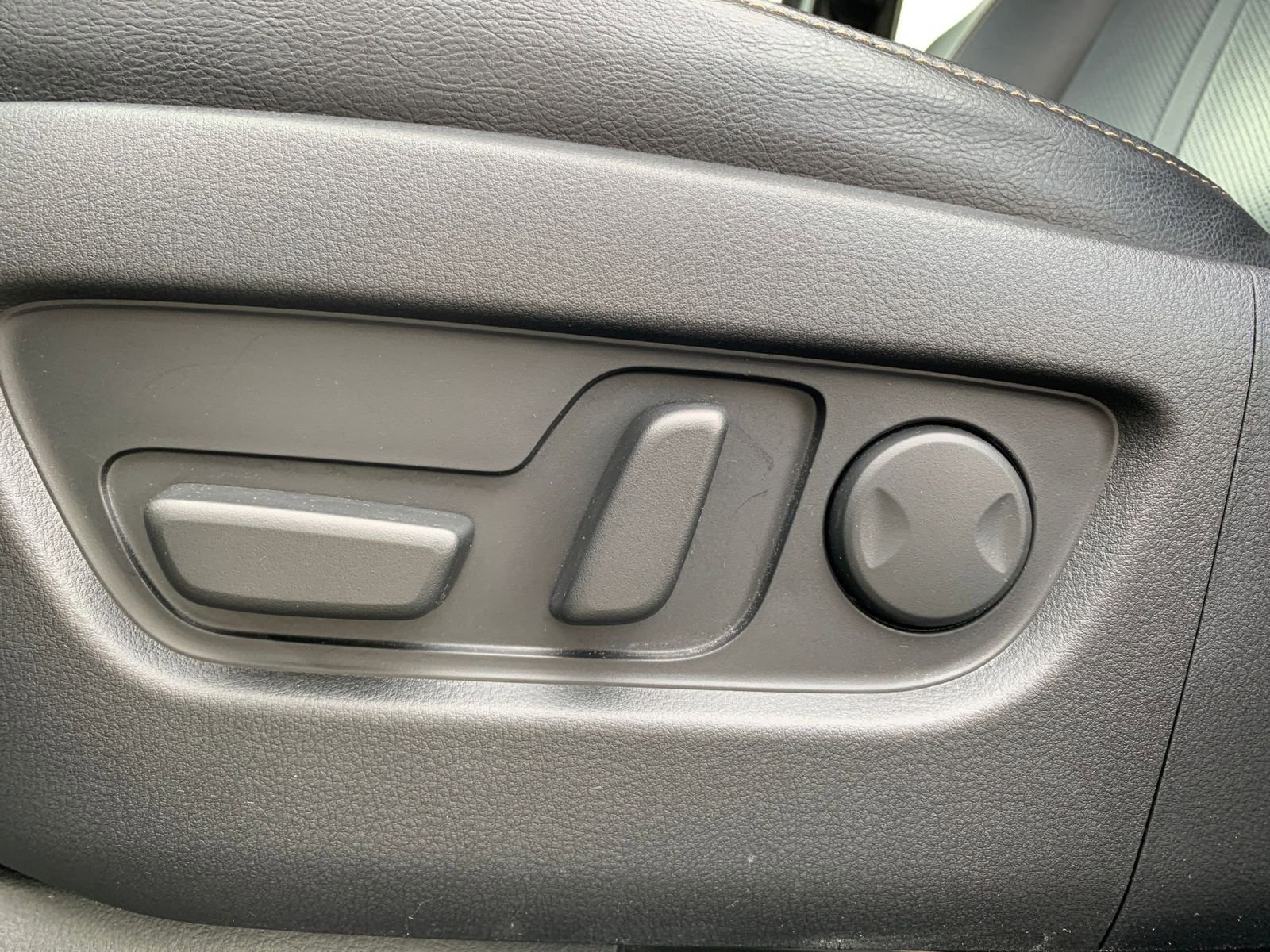 Used 2025 MAZDA CX-90 3.3 Turbo w/ Preferred Package image 22