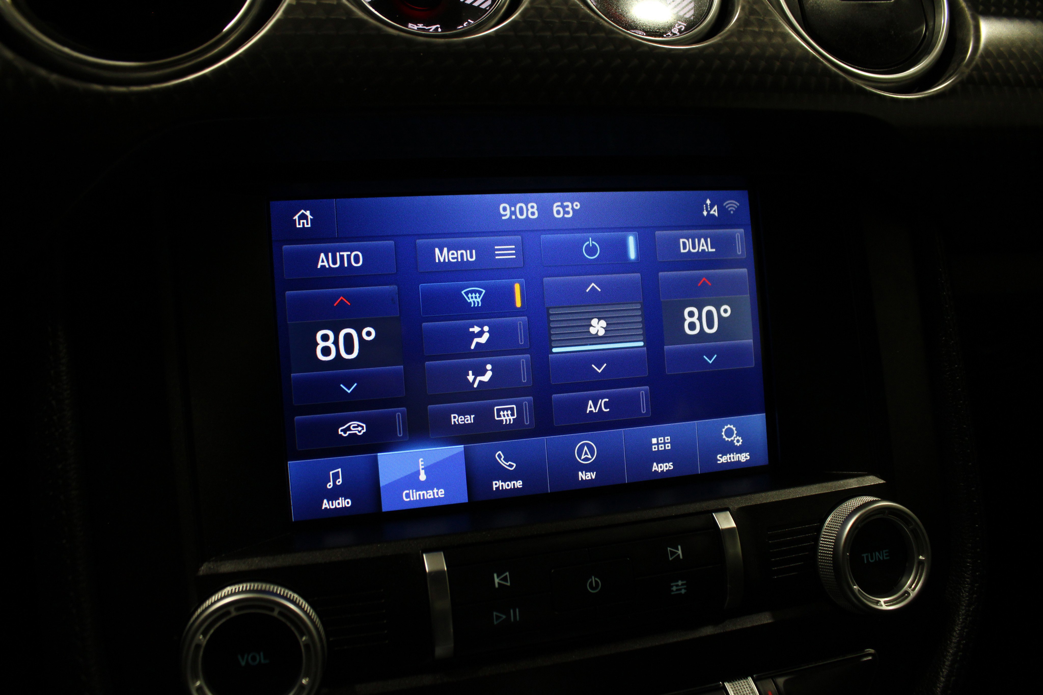 Used 2021 Ford Mustang EcoBoost w/ 2.3L High Performance Package image 16