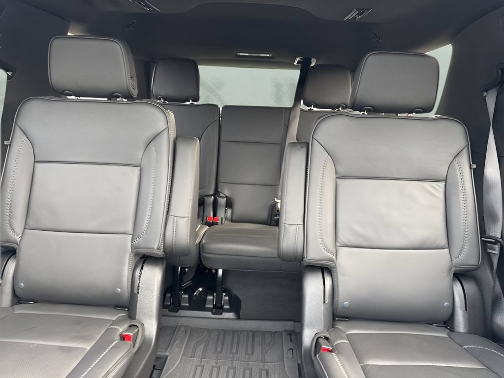 Used 2024 GMC Yukon Denali w/ Denali Reserve Package AWD/4WD image 13