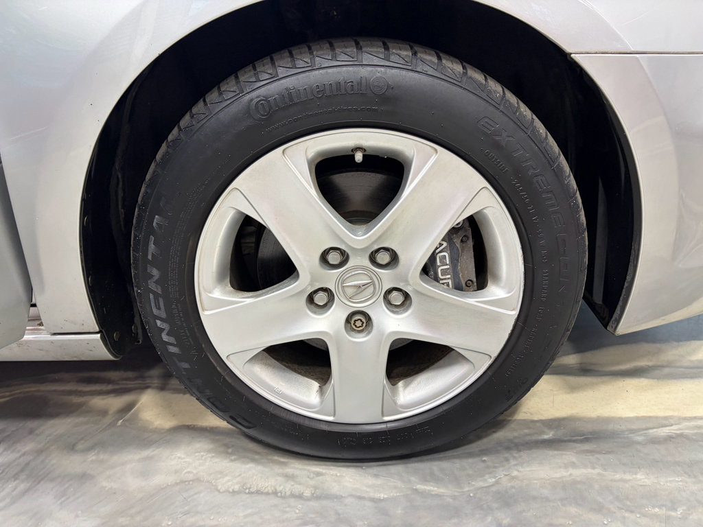 Used 2007 Acura RL w/ Technology Package AWD/4WD image 29