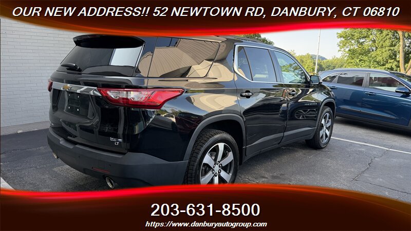 Used 2020 Chevrolet Traverse LT w/ LT Premium Package AWD/4WD image 5