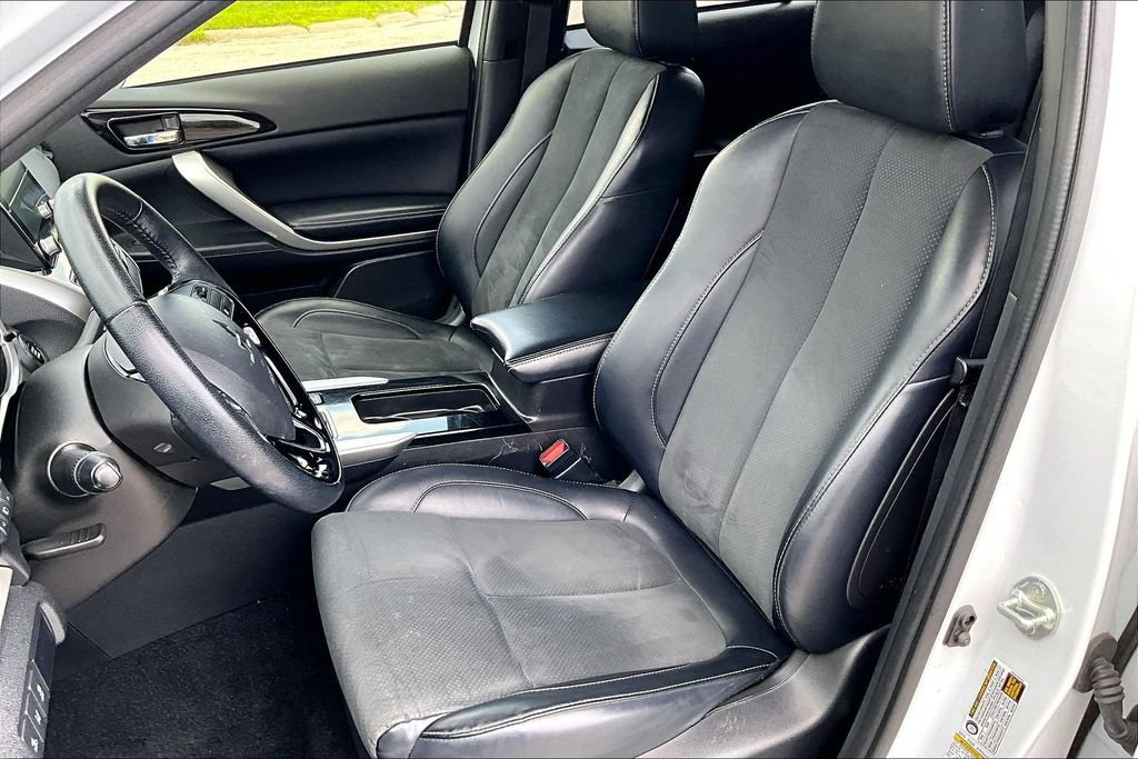 Used 2024 Mitsubishi Eclipse Cross SE AWD/4WD image 24