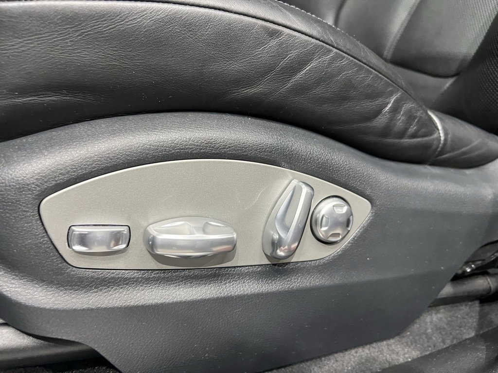 Used 2015 Porsche Macan S image 46