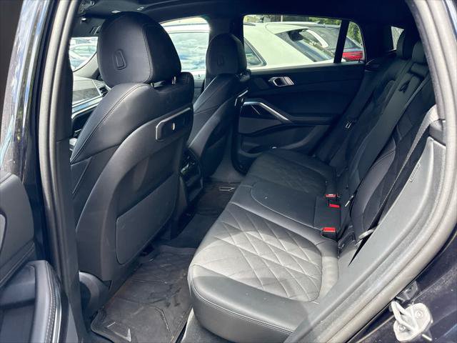 Used 2025 BMW X6 xDrive40i AWD/4WD image 6