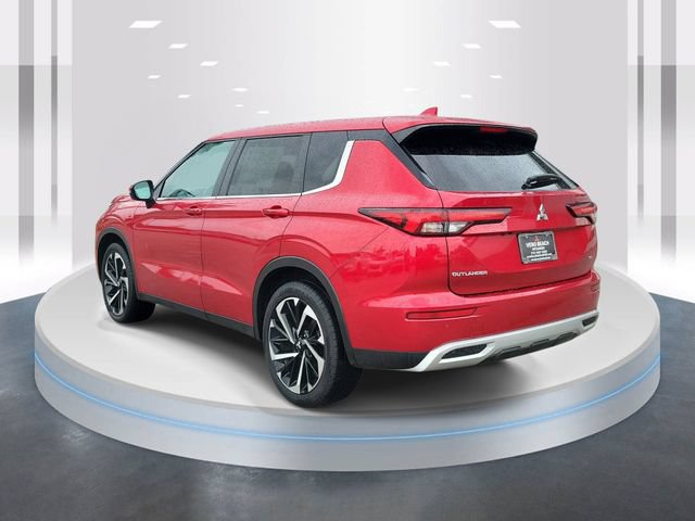 Used 2024 Mitsubishi Outlander SE FWD image 4