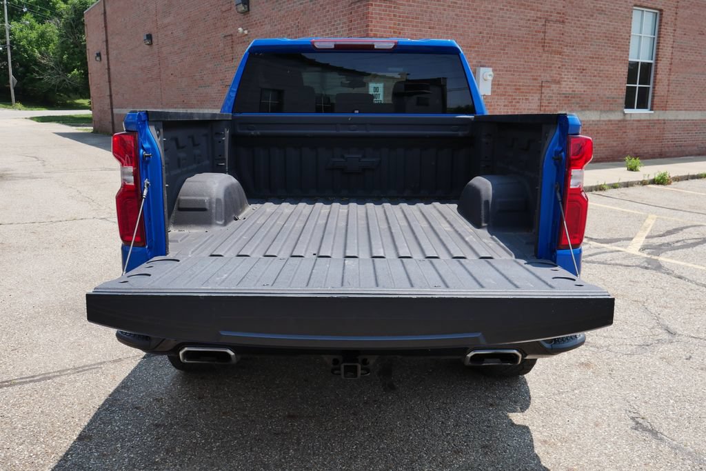 Used 2024 Chevrolet Silverado 1500 LT Trail Boss w/ Protection Package AWD/4WD image 9