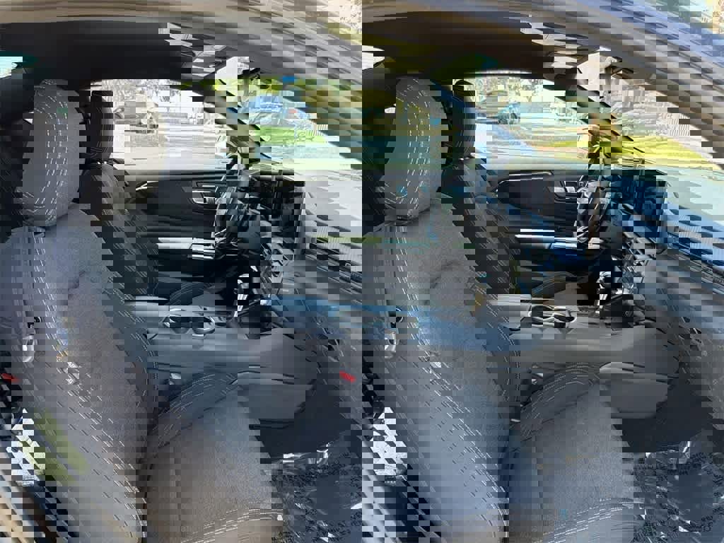 Used 2025 Ford Mustang GT image 31