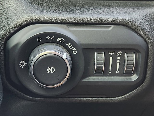 Used 2021 Jeep Wrangler Unlimited Rubicon w/ Trailer Tow Package image 28