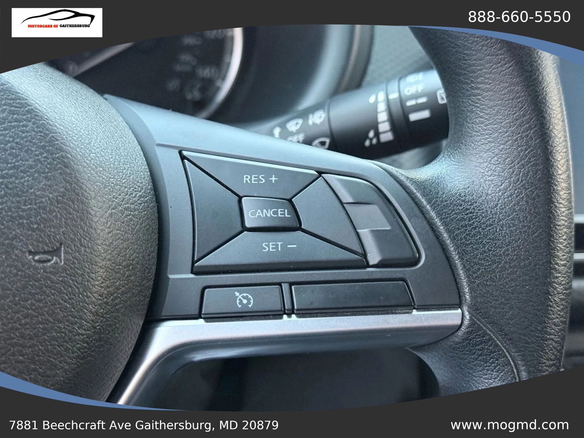 Used 2022 Nissan Kicks S image 32