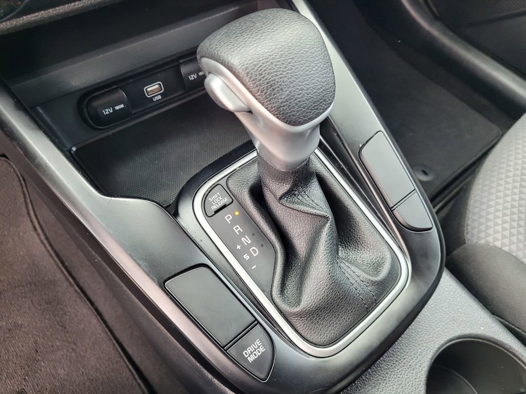 Used 2022 Kia Soul LX image 15