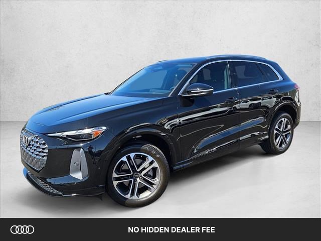 Used 2025 Audi Q5 Premium w/ Convenience Package AWD/4WD image 1