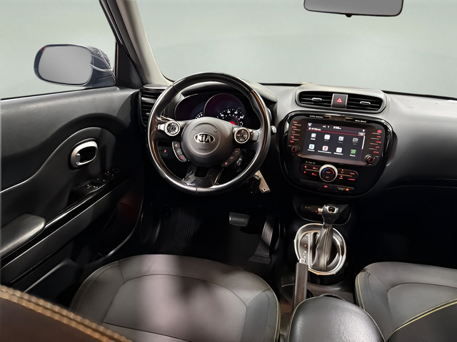 Used 2015 Kia Soul + w/ Audio Package FWD image 25
