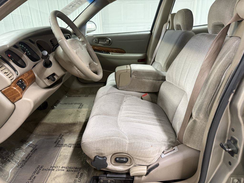 Used 2000 Buick Le Sabre Custom w/ Premium Opt Pkg FWD image 14